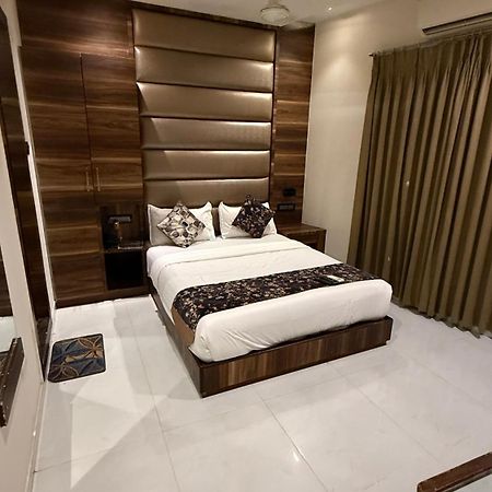 M E R I T O N Hotel T-2 Bombay Eksteriør billede