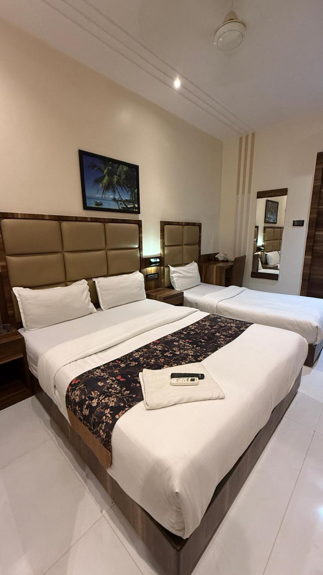 M E R I T O N Hotel T-2 Bombay Eksteriør billede