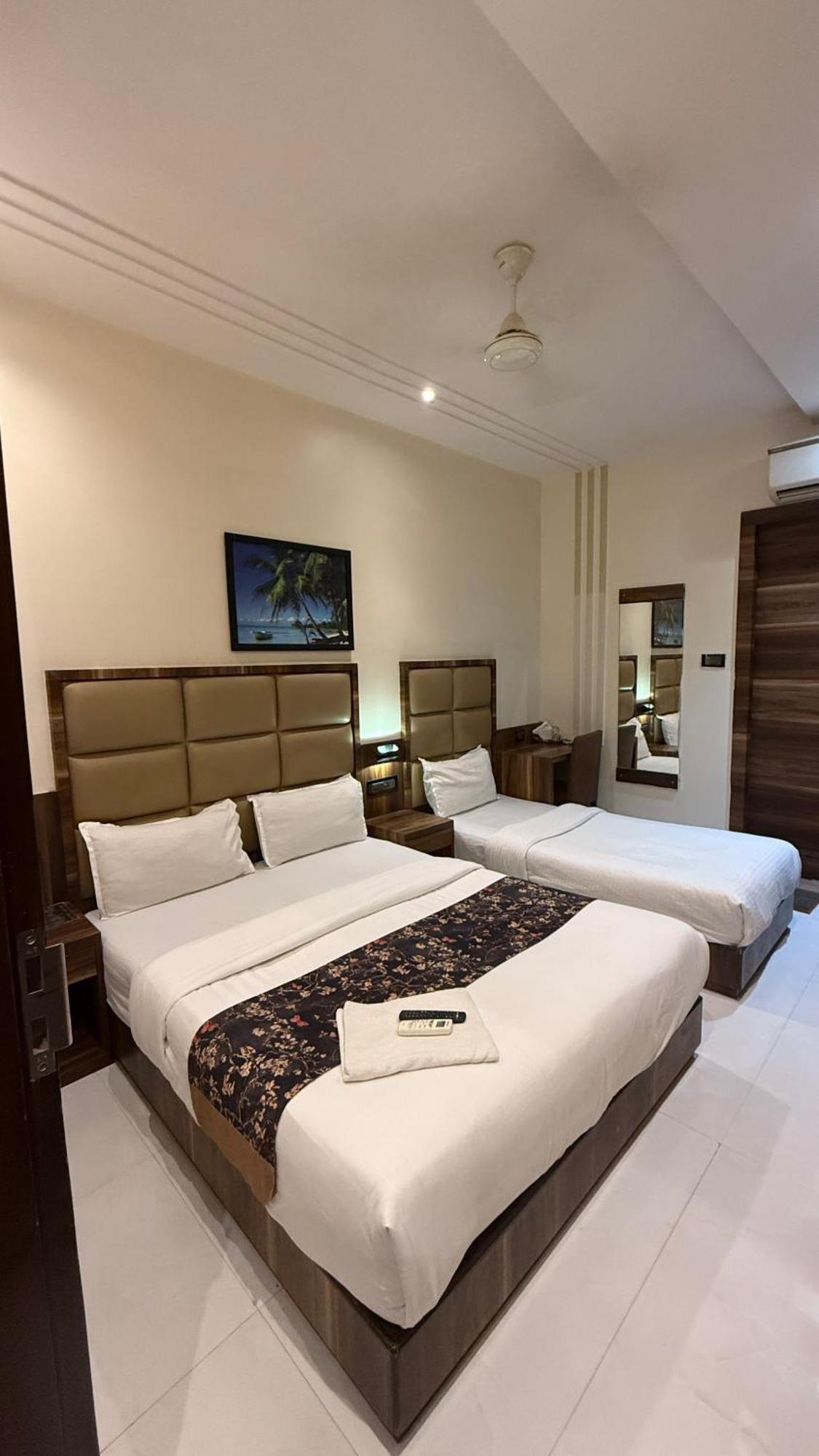M E R I T O N Hotel T-2 Bombay Eksteriør billede